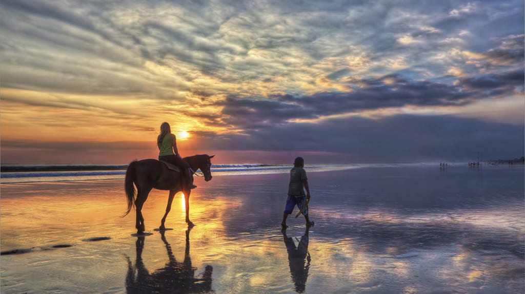 Horse-Riding-in-Bali-Sunset